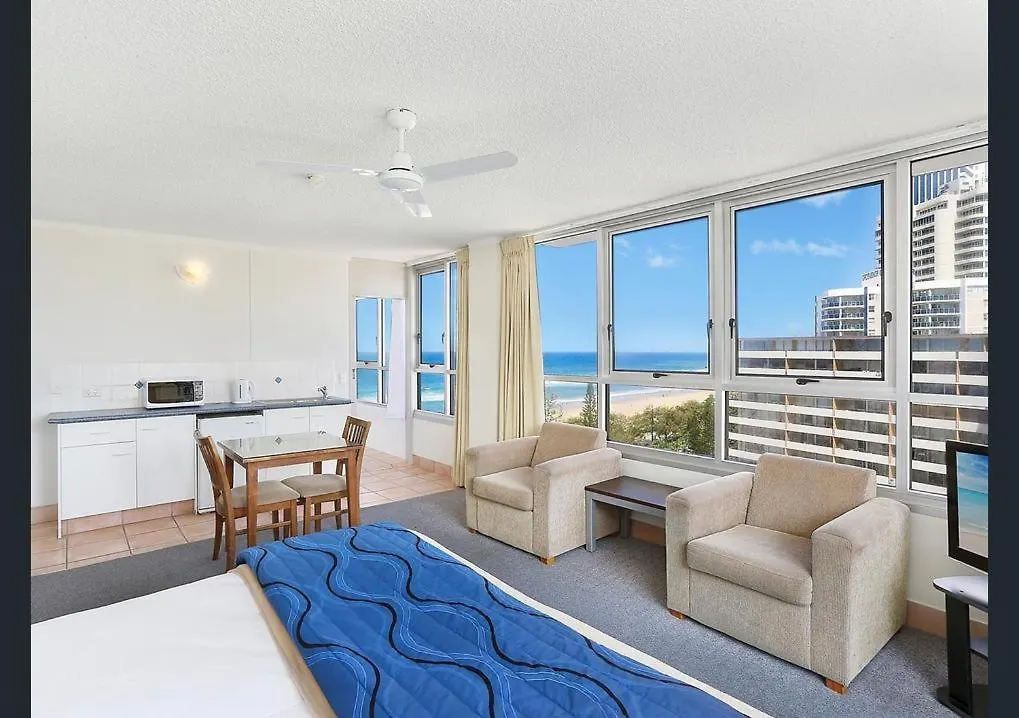 Beach Side Apartment Managed By Gold Coast Premium